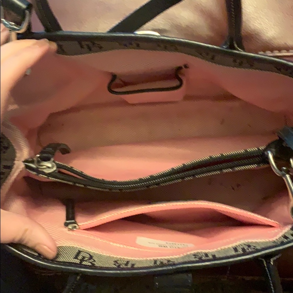 Dooney & Bourke handbag - Picture 4 of 4